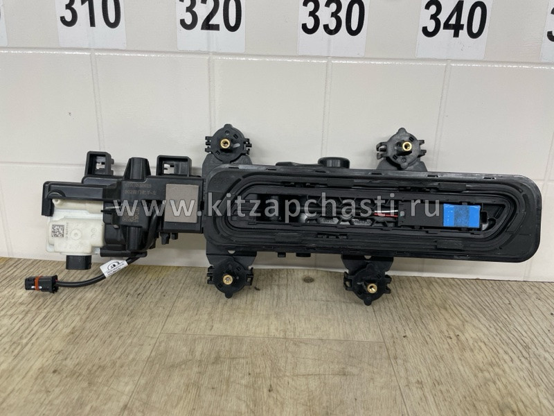 Наружная ручка левой передней двери HAVAL F7 2рест   6105105XKN02B
